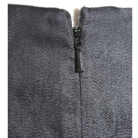 SAKS SLEEVELESS CREW NECK BELTed dress size 4 - Picture 4 of 6